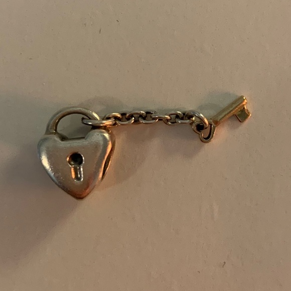 Pandora key to my heart charm - Picture 1 of 2